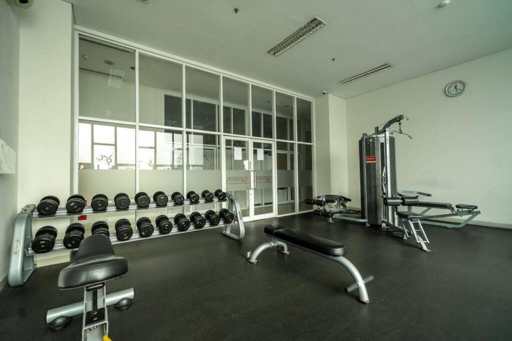 Modern & Comfy Studio In Central Jakarta, Scbd Eksteriør billede