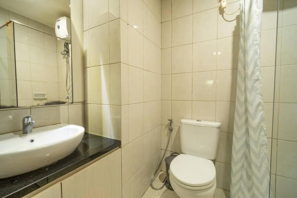 Modern & Comfy Studio In Central Jakarta, Scbd Eksteriør billede